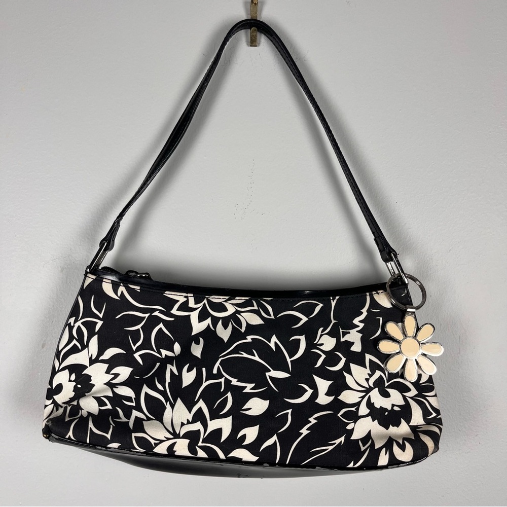 Vintage Y2K Nine West Black White Floral Shoulder Bag Purse Bag Charm w/ Wallet
